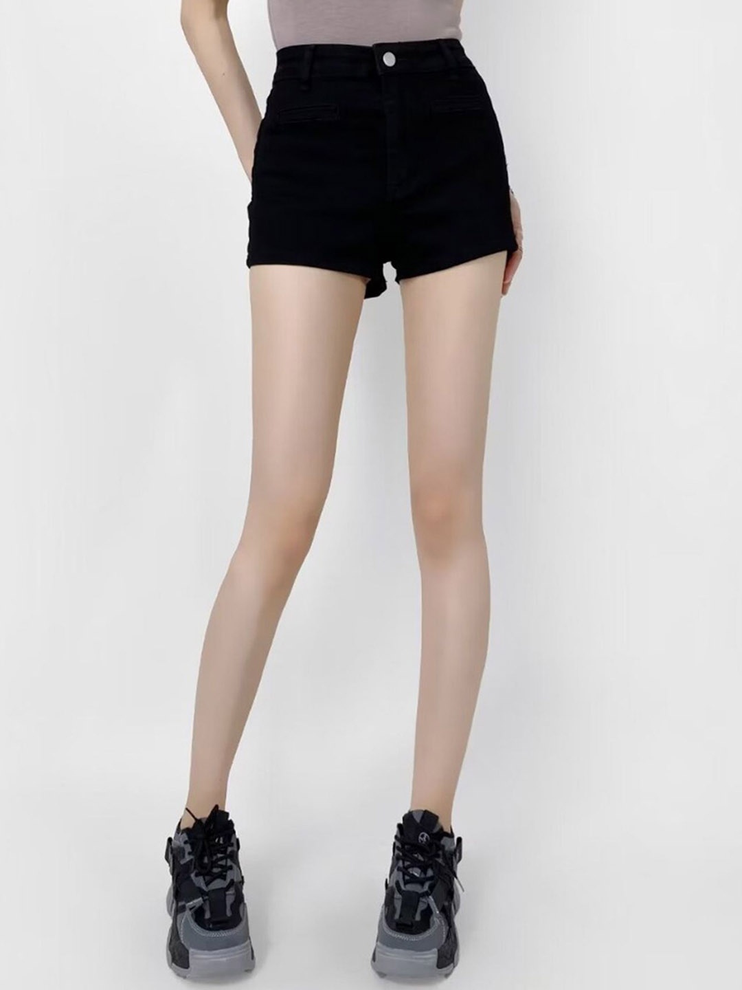 

LULU & SKY Women Loose Fit High-Rise Denim Shorts, Black