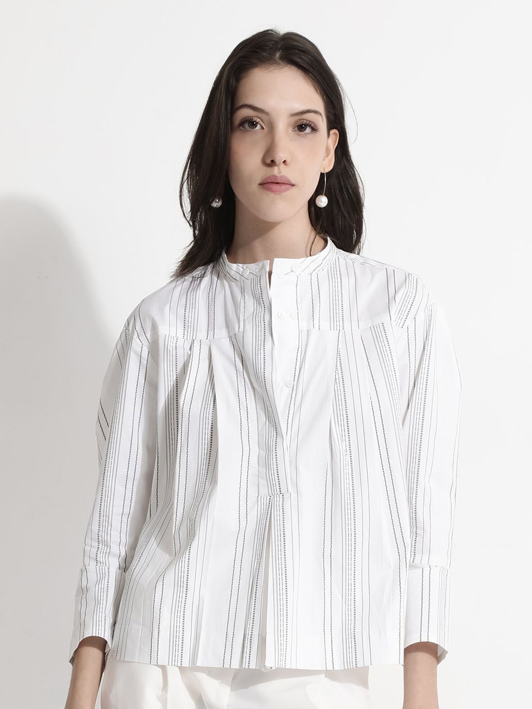 

RAREISM Striped Mandarin Collar Cotton Boxy Top, White