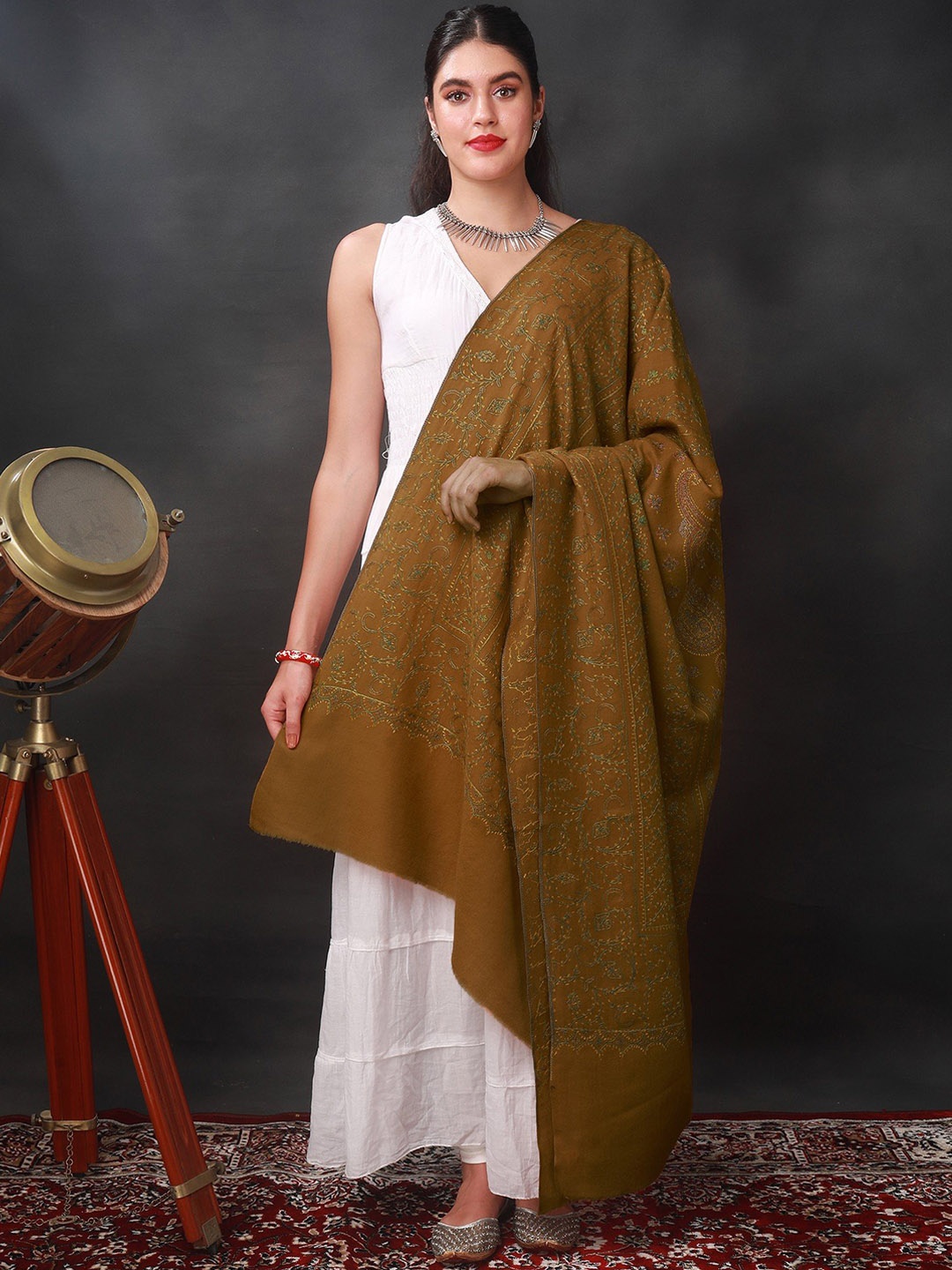 

Exotic India Women Ethnic Motifs Embroidered Shawl, Peach