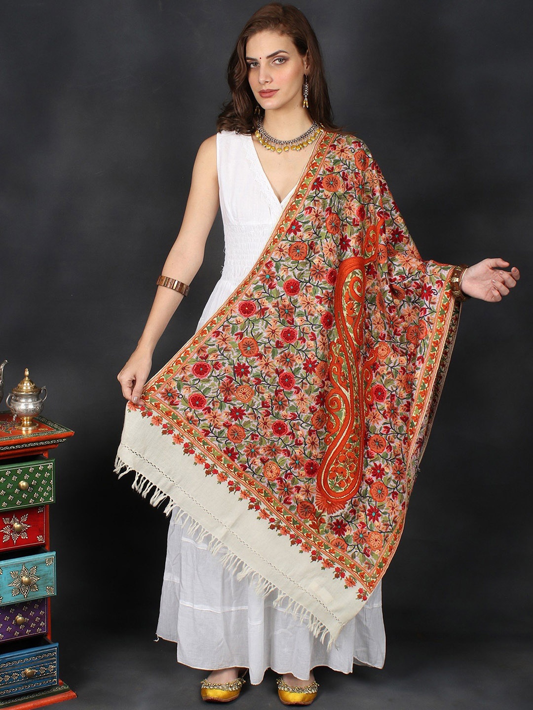 

Exotic India Women Floral Embroidered Shawl, Cream