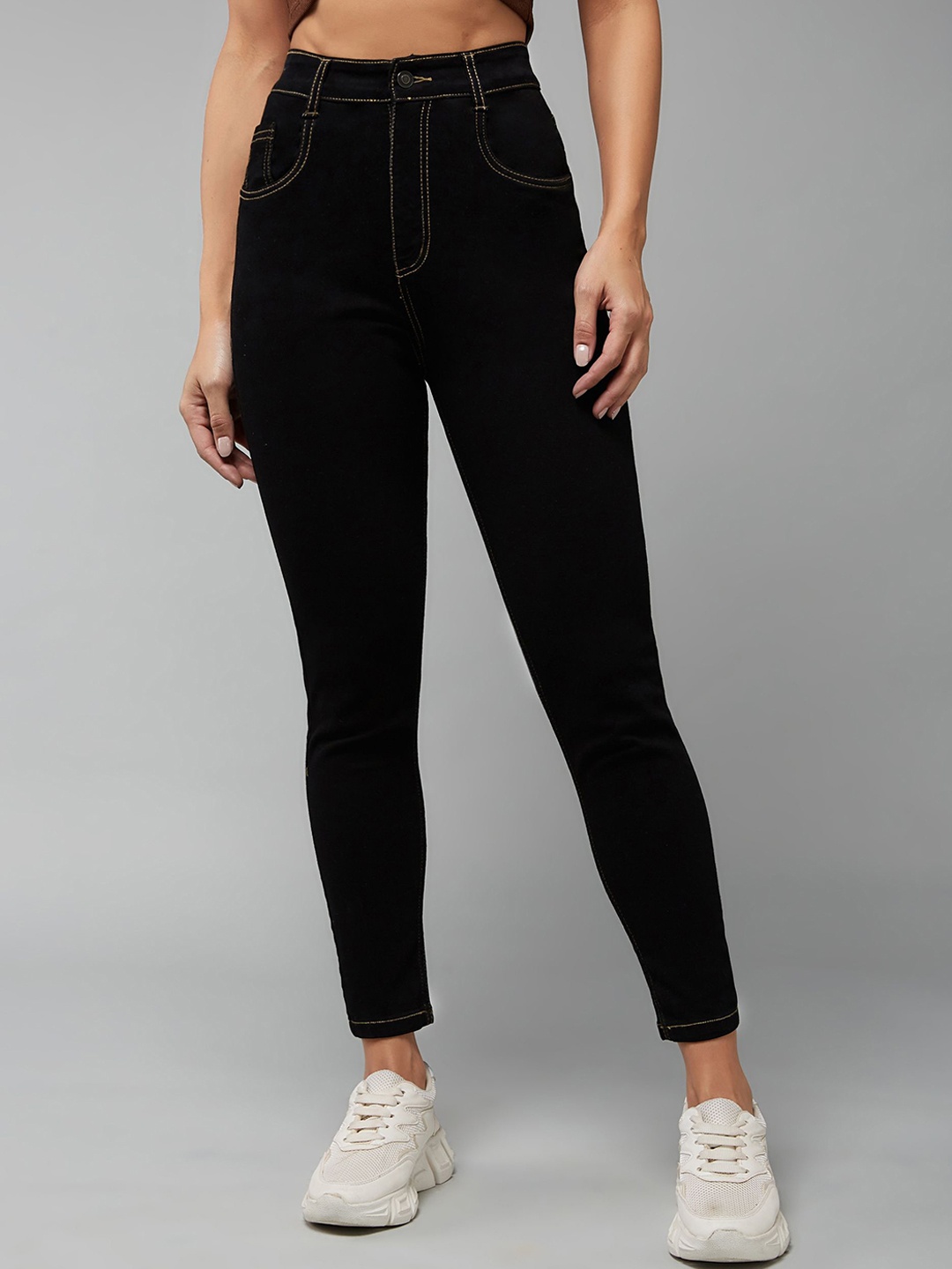 

DOLCE CRUDO Women Skinny Fit High-Rise Slash Knee Stretchable Jeans, Black