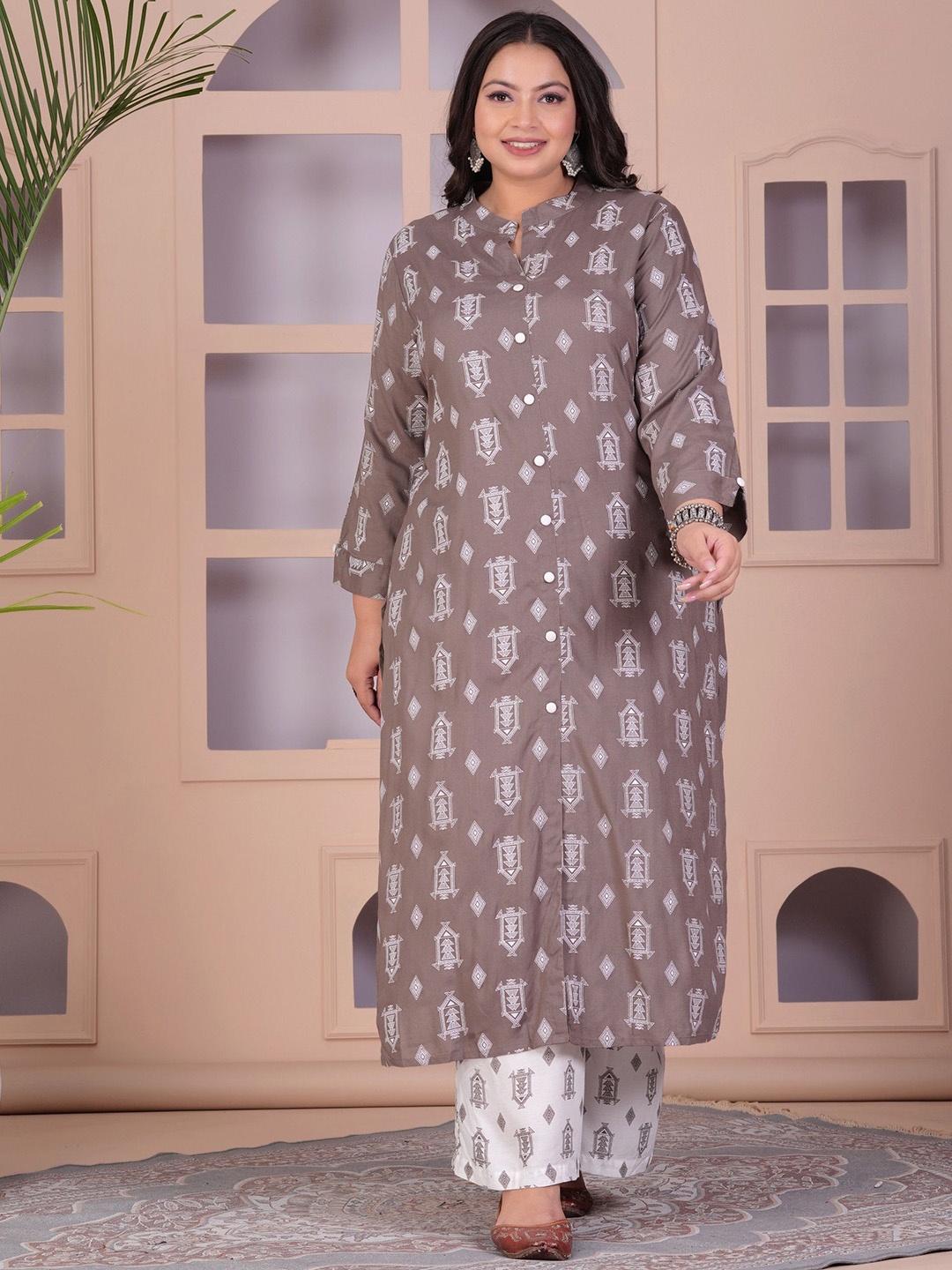 

LABULY Plus Size Ethnic Motifs Printed Regular Kurta with Palazzos, Grey