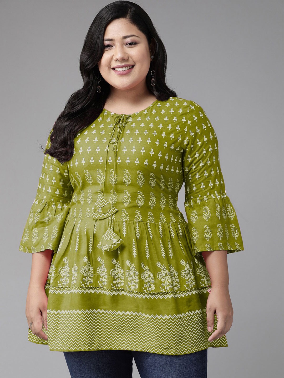 

KALINI Keyhole Neck Ethnic Printed A-line Plus Size Short Kurti, Green