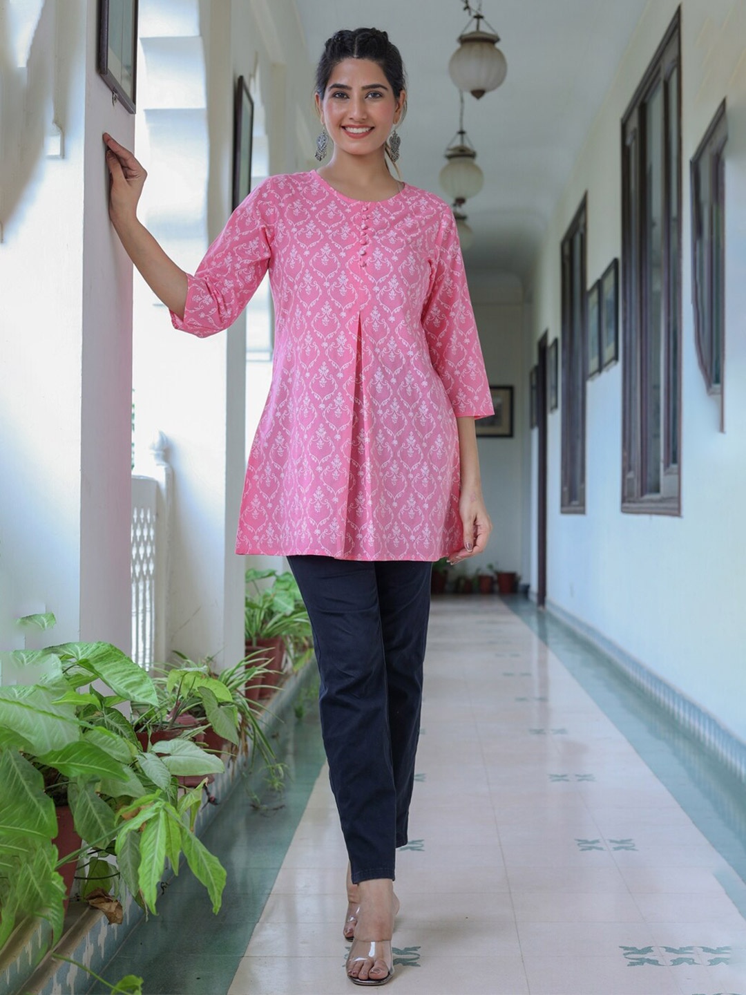 

KALINI Ethnic Printed Pure Cotton Short Kurti, Pink