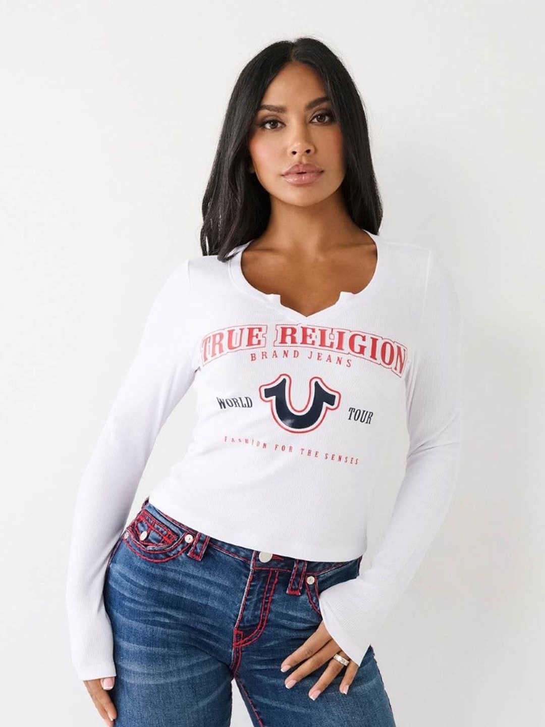 

True Religion Women Typography V-Neck Pockets T-shirt, White