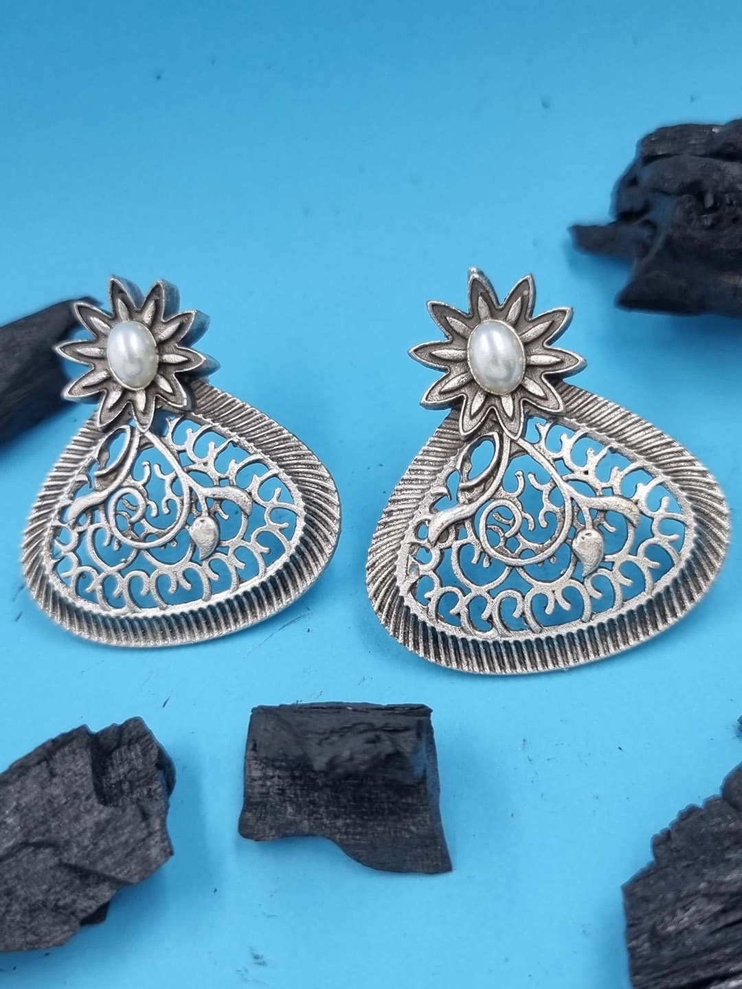 

Sangria Women Silver-Plated Stone Studded Earrings