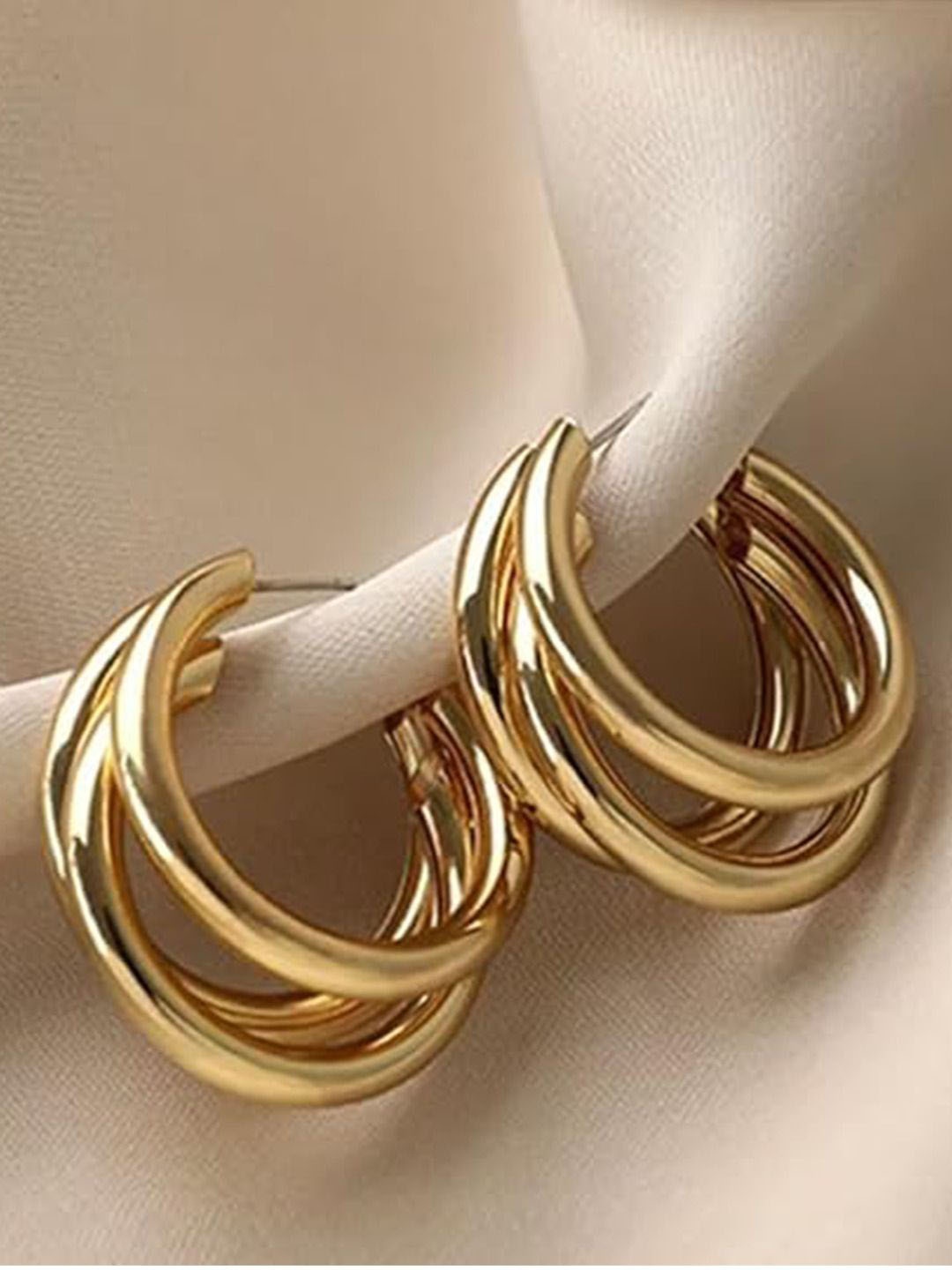 

Xivir Gold-Plated Circular Stainless Steel Hoop Earrings