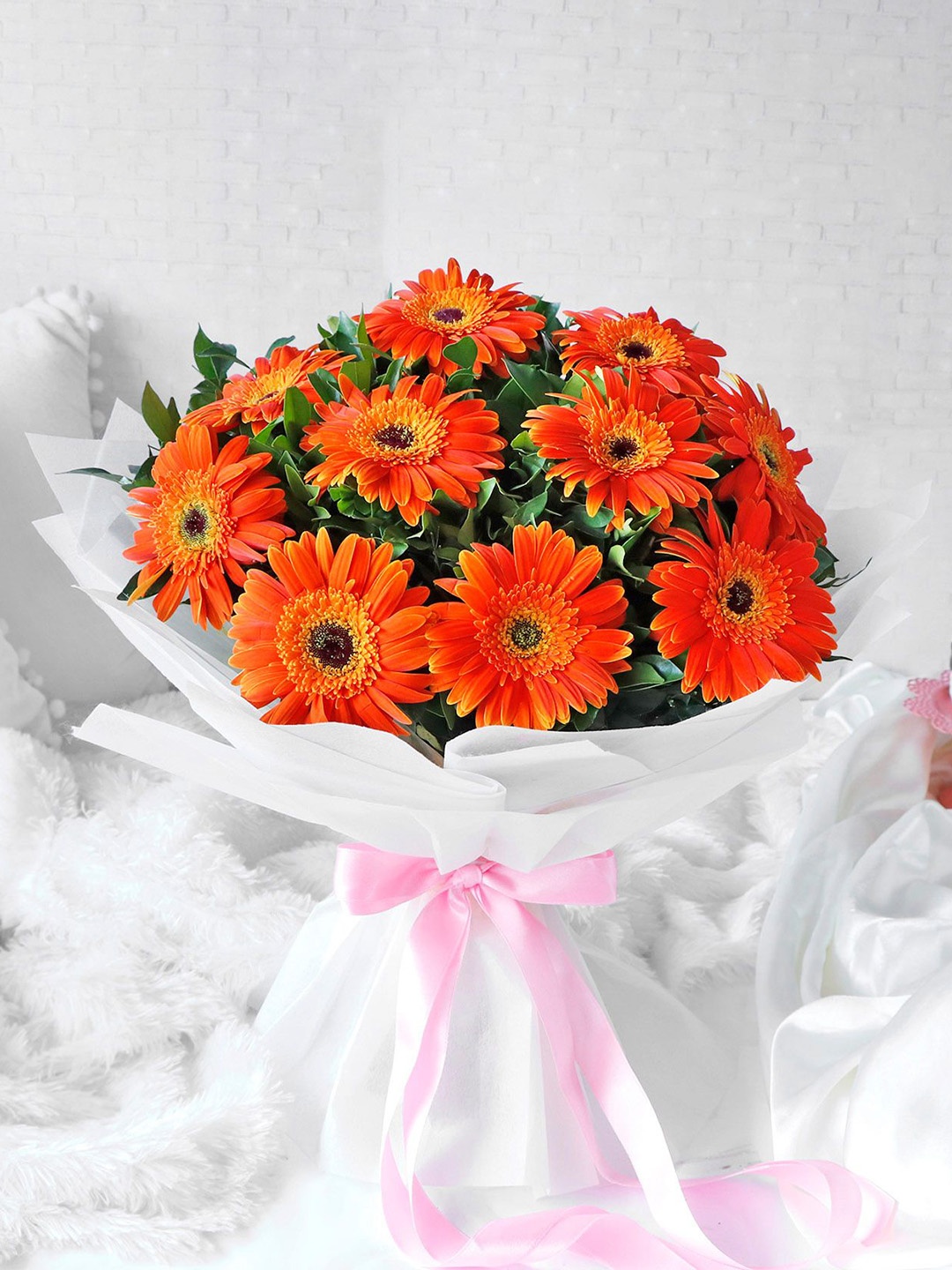 

IGP Orange-coloured 10Gerberas-Rose Fresh Live Bouquet