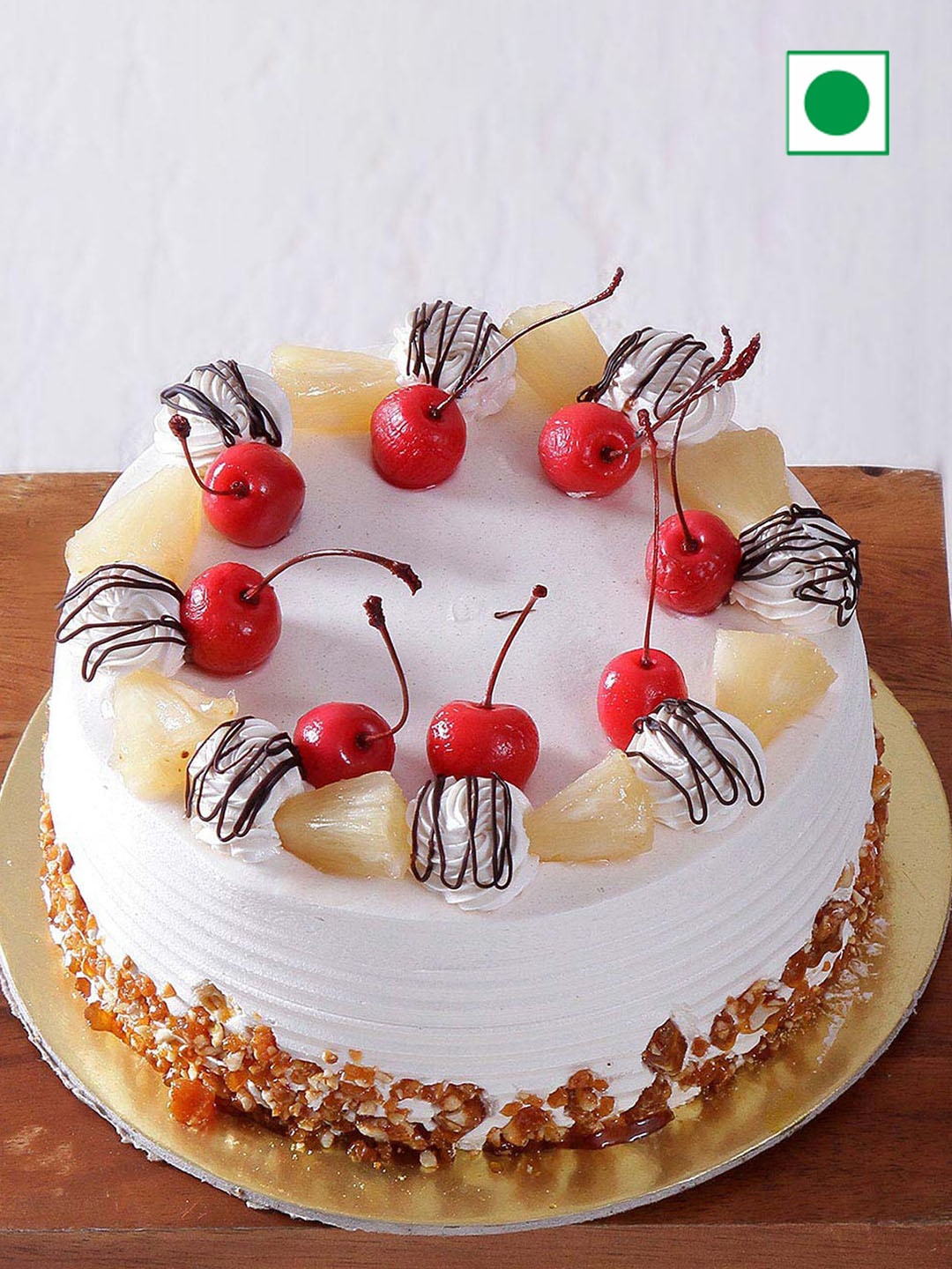 

IGP Pineapple Flavor With Cherry Toppings Round Eggless Cake 500gm, White