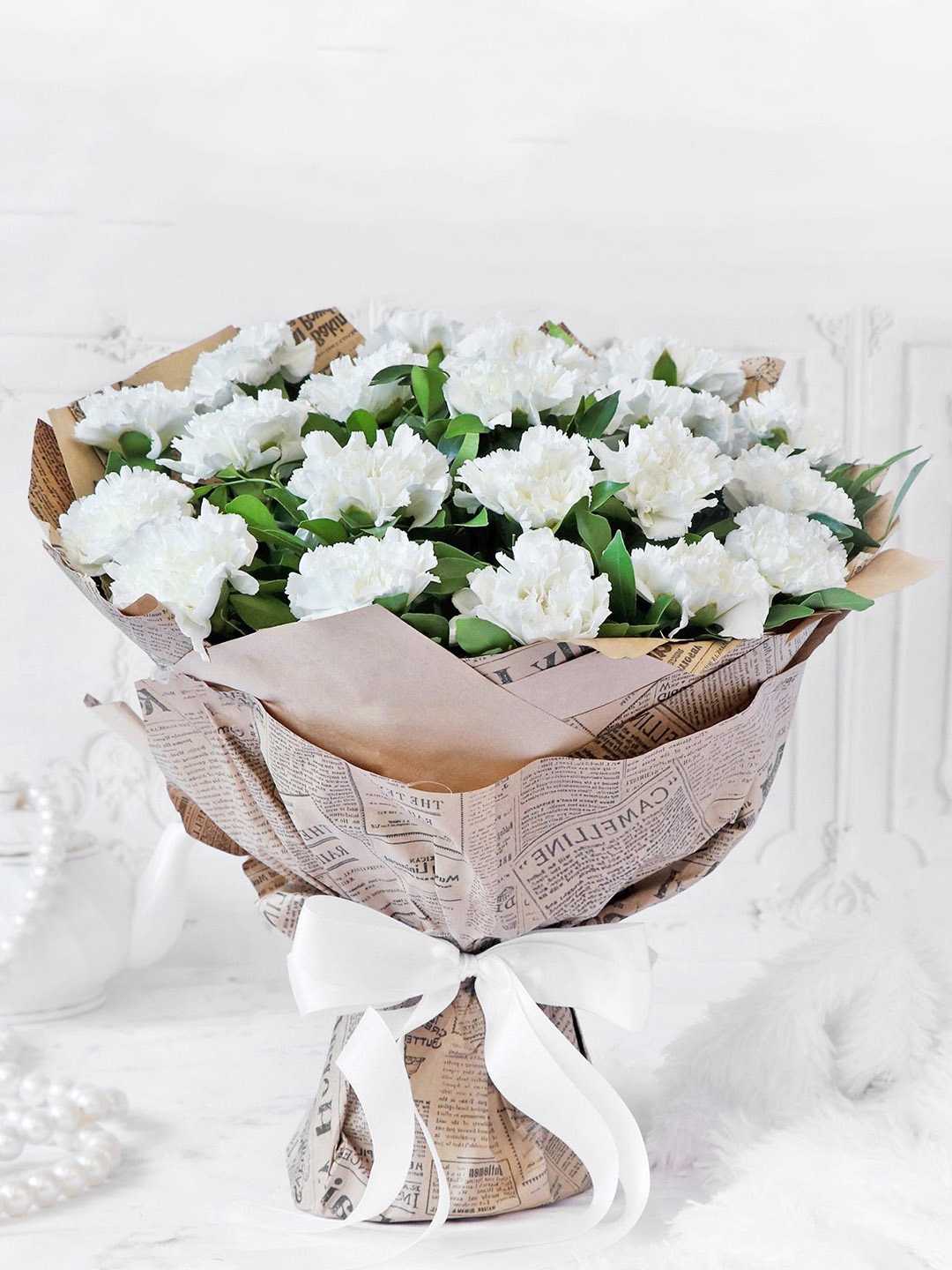 

IGP Bouquet of White Carnations