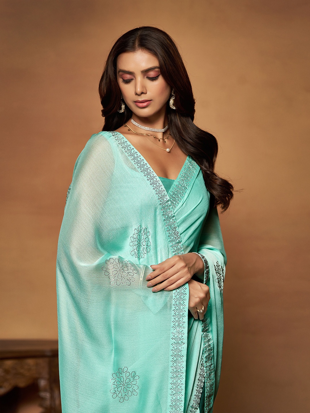 

Sangria Embellished Beads and Stones Pure Chiffon Saree, Sea green