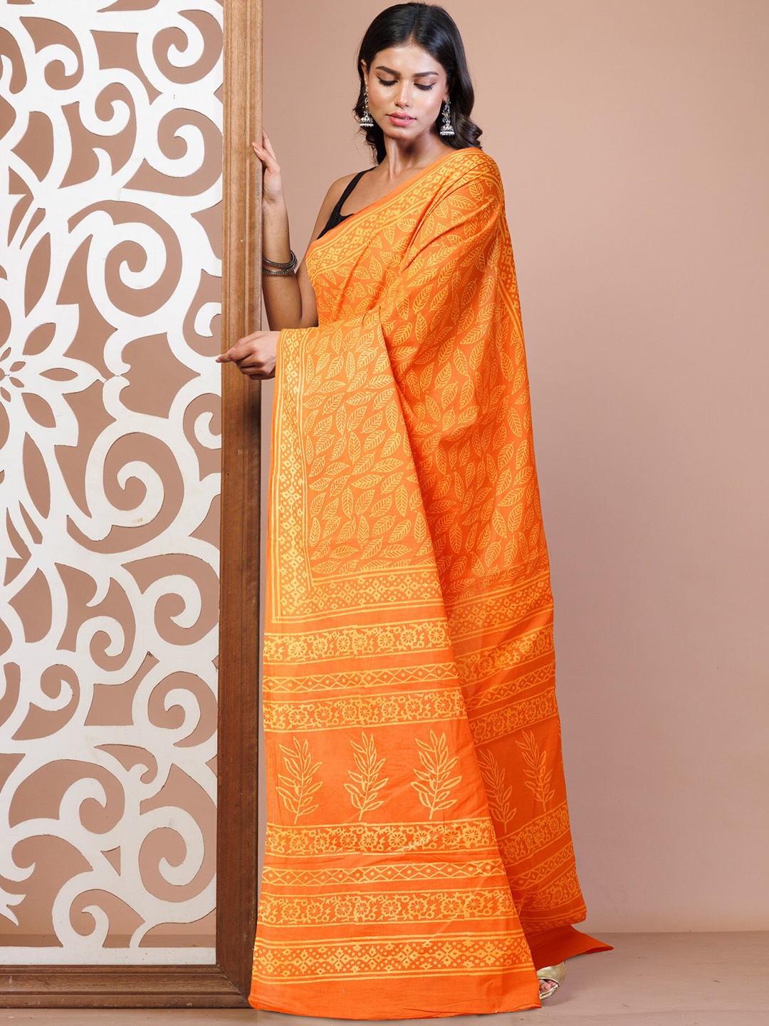 

Unnati Silks Ethnic Motifs Pure Cotton Handloom Block Print Saree, Orange