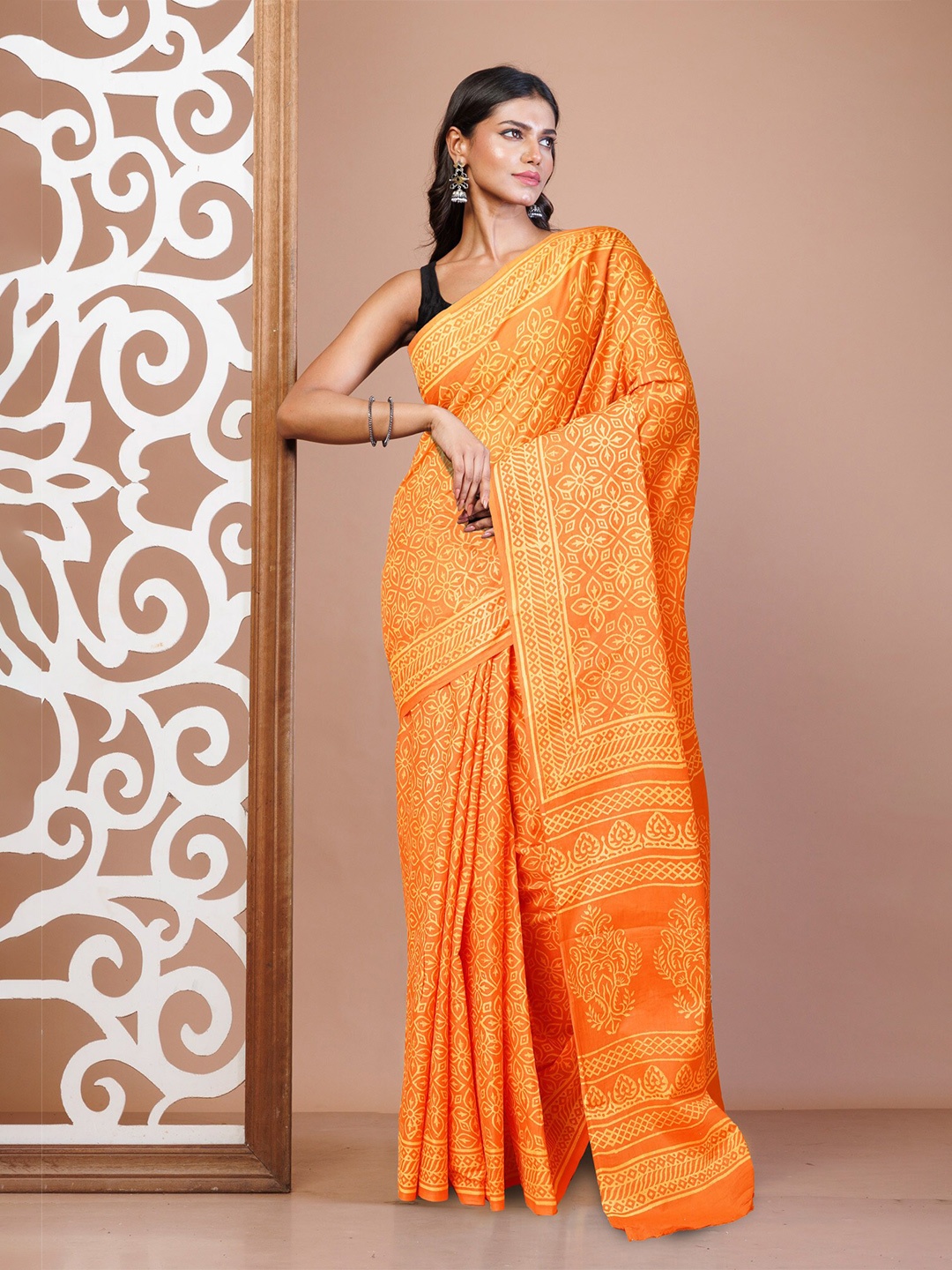 

Unnati Silks Ethnic Motifs Pure Cotton Handloom Block Print Saree, Orange