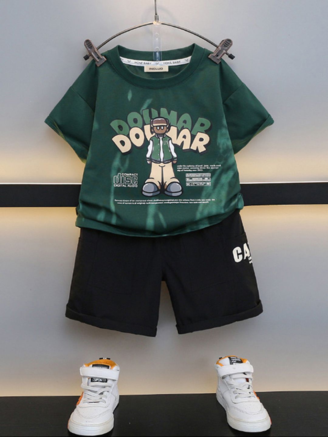 

INCLUD Boys Printed T-shirt With Short, Green