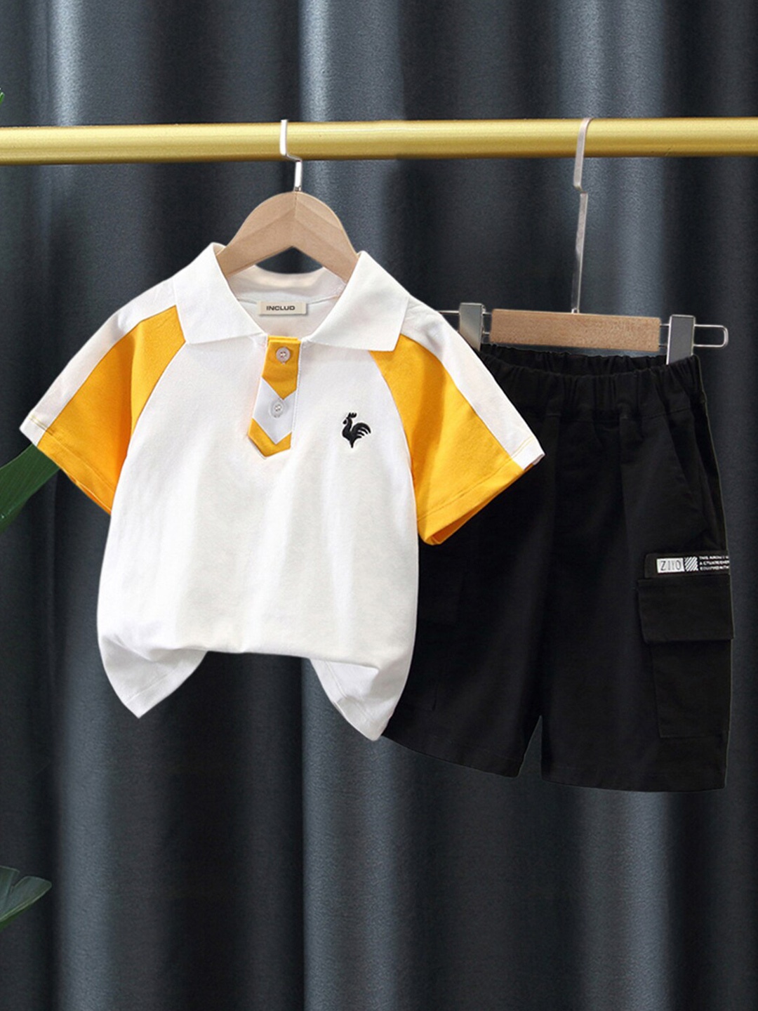 

INCLUD Boys Colourblocked Polo Collar T-shirt With Short, Yellow