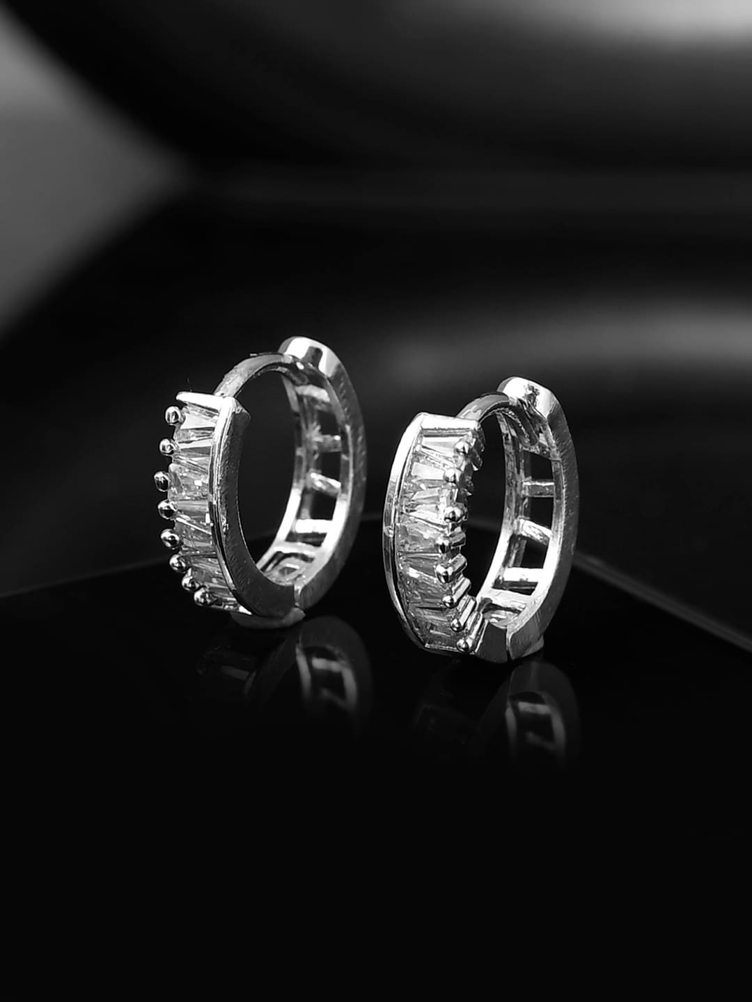 

Voylla Contemporary Hoop Earrings, Silver