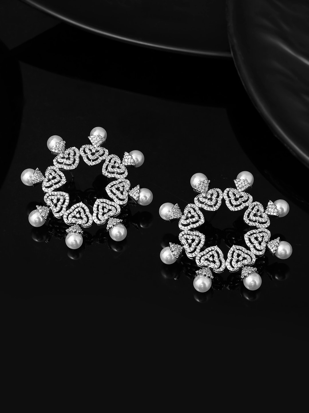

Voylla Women Contemporary Studs Earrings, Silver