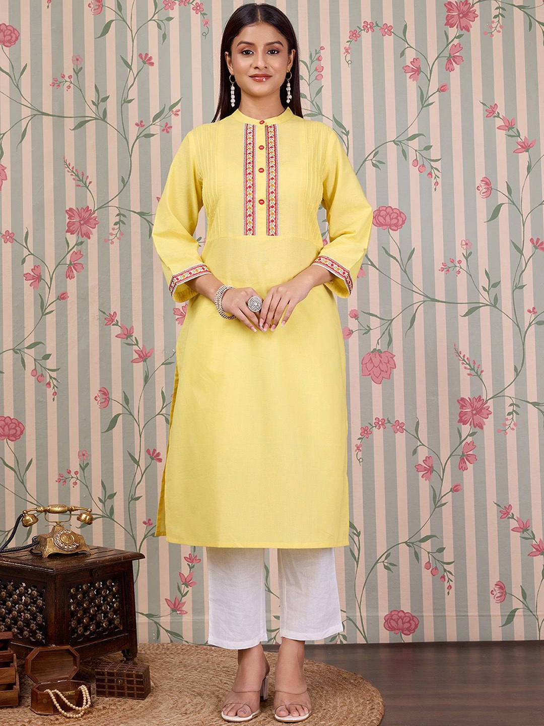 

Ode by House of Pataudi Women Striped Flared Sleeves Thread Work Kurta, Yellow