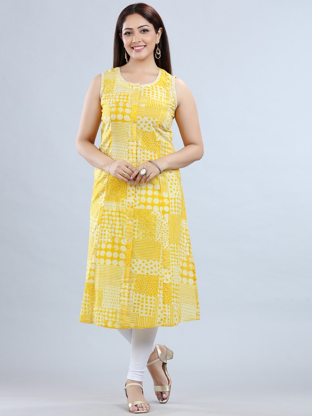 

COTTON CULTURE Women Geometric Printed Sequinned Kurta, Yellow