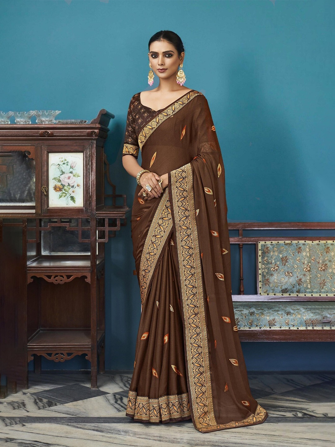 

Panzora Ethnic Motifs Zari Saree, Brown