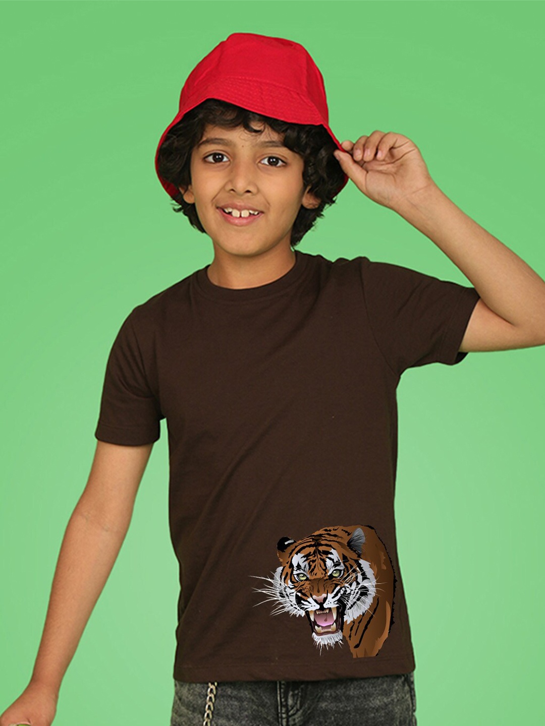 

NUSYL Boys Graphic Printed Round Neck T-shirt, Brown