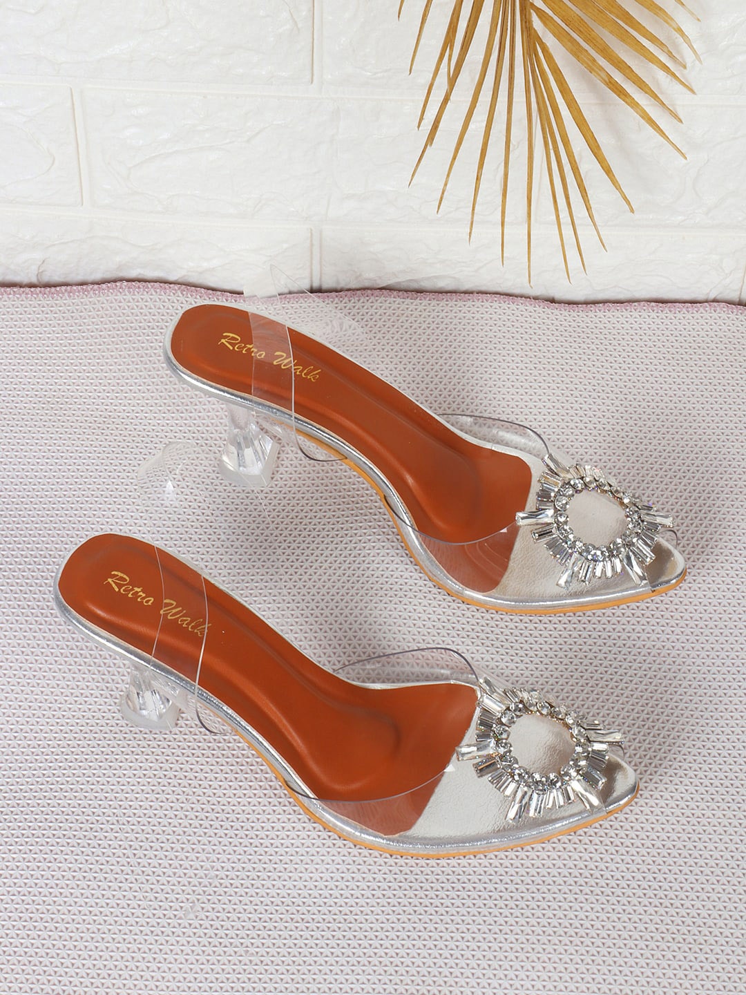

Retro Walk Embellished Kitten Peep Toes, Silver