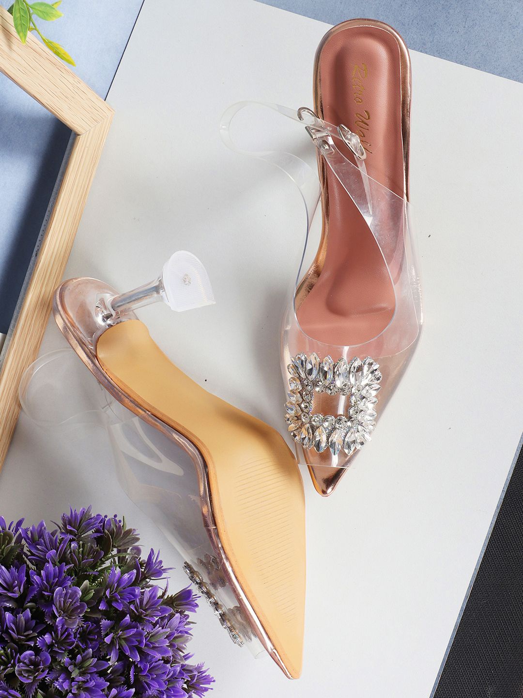 

Retro Walk Embellished Kitten Peep Toes, Peach
