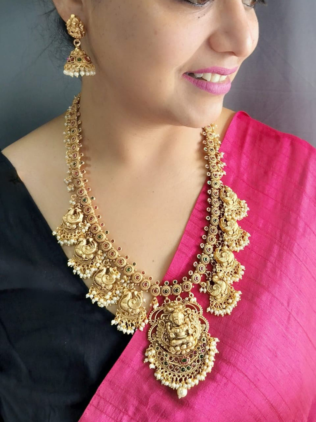 

GRIIHAM Gold-Plated CZ Studded & Beaded Temple Jewellery Set