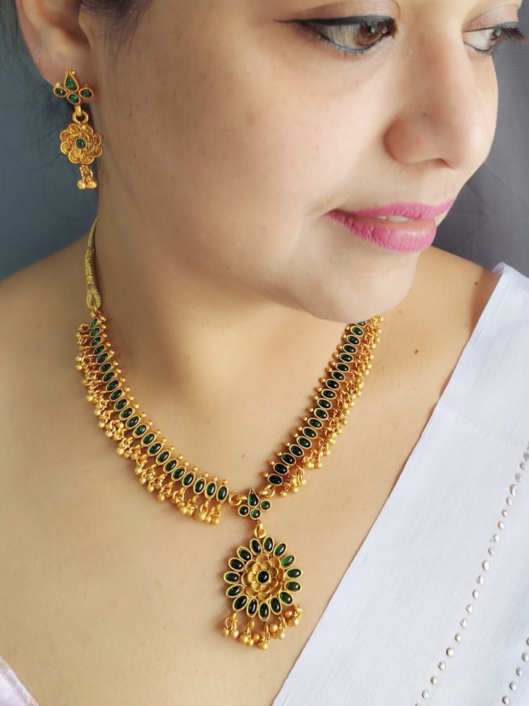 

GRIIHAM Women Gold-Plated CZ Studded & Beaded Jewellery Set