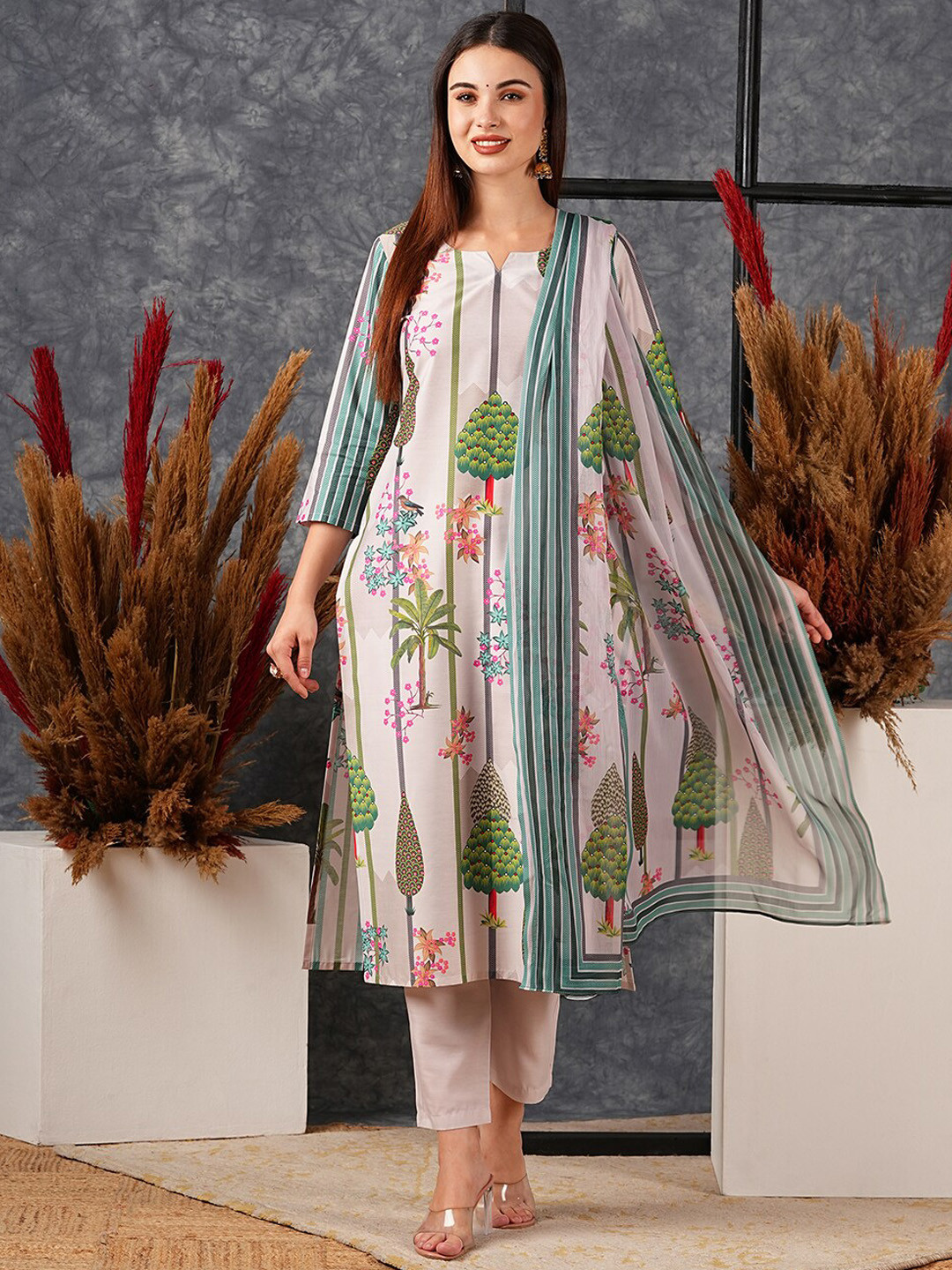 

KALINI Floral Printed Regular Straight Kurta With Trousers & Dupatta, Green