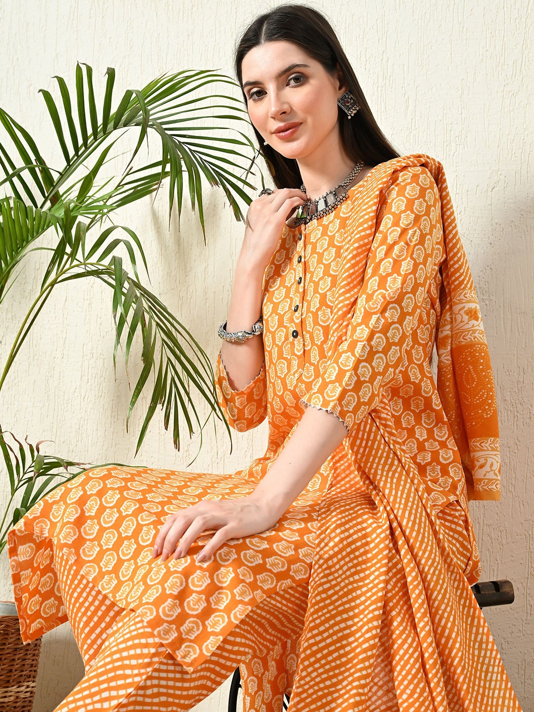 

VIDHANI Women Floral Printed Regular Kurta with Trousers & With Dupatta, Yellow