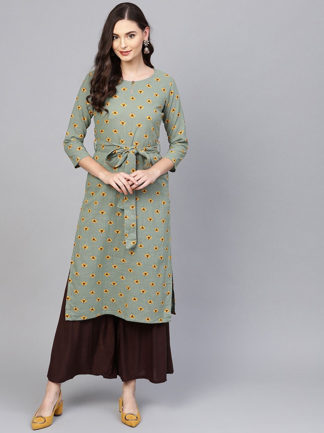 

KALINI Women Printed Keyhole Neck Straight Kurta, Olive