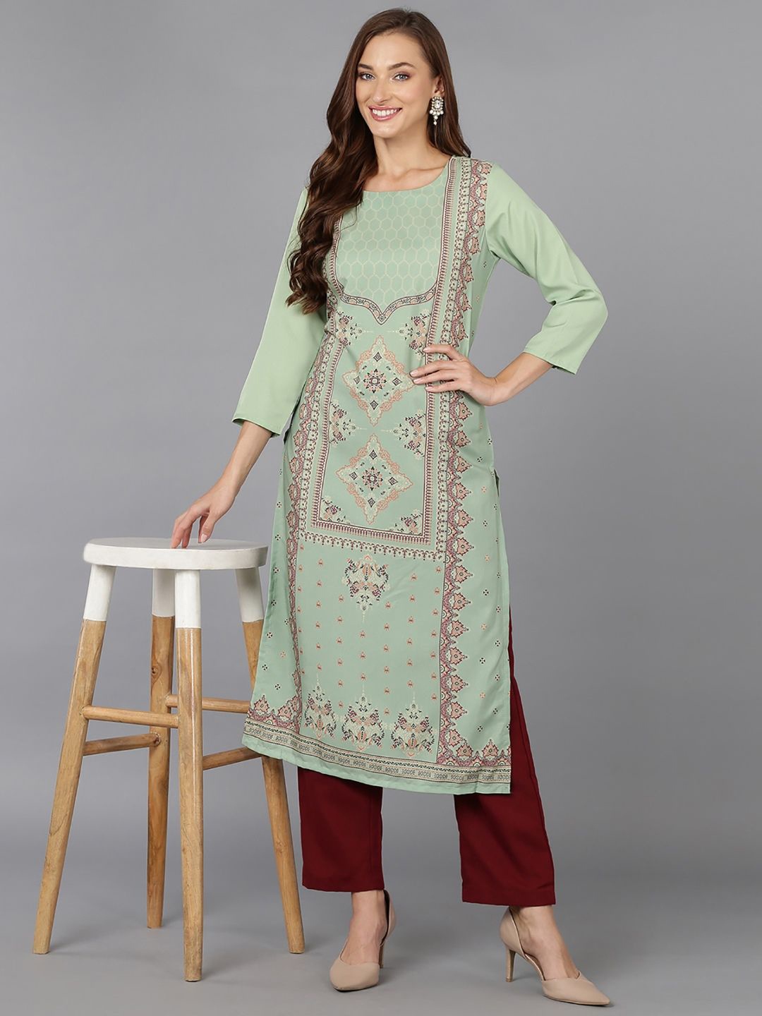 

KALINI Ethnic Motifs Printed Round Neck Straight Kurta, Green