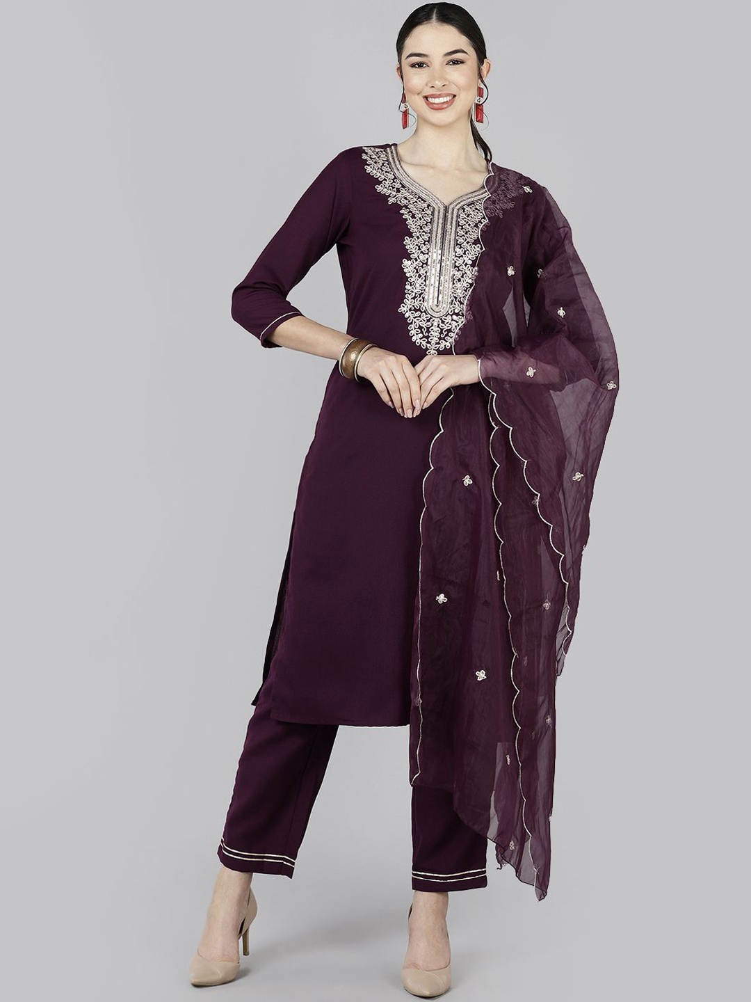 

KALINI Floral Yoke Design V-Neck Gotta Patti Straight Kurta with Trousers & Dupatta, Purple