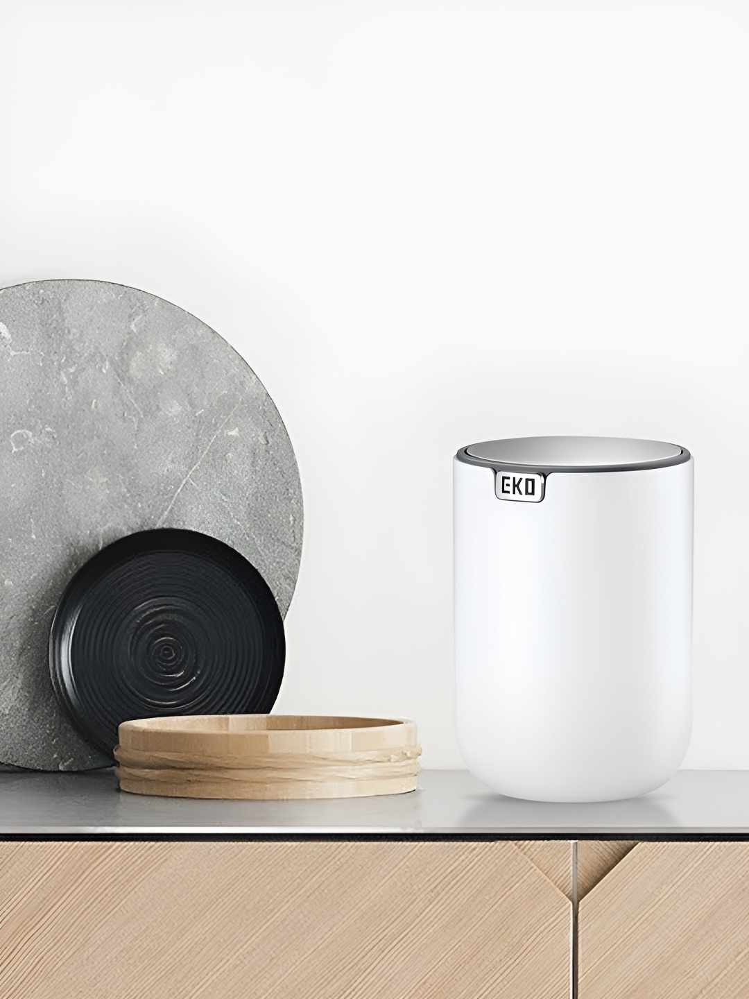 

OBSESSIONS Plastic Fingerprint Resistant Bins, White
