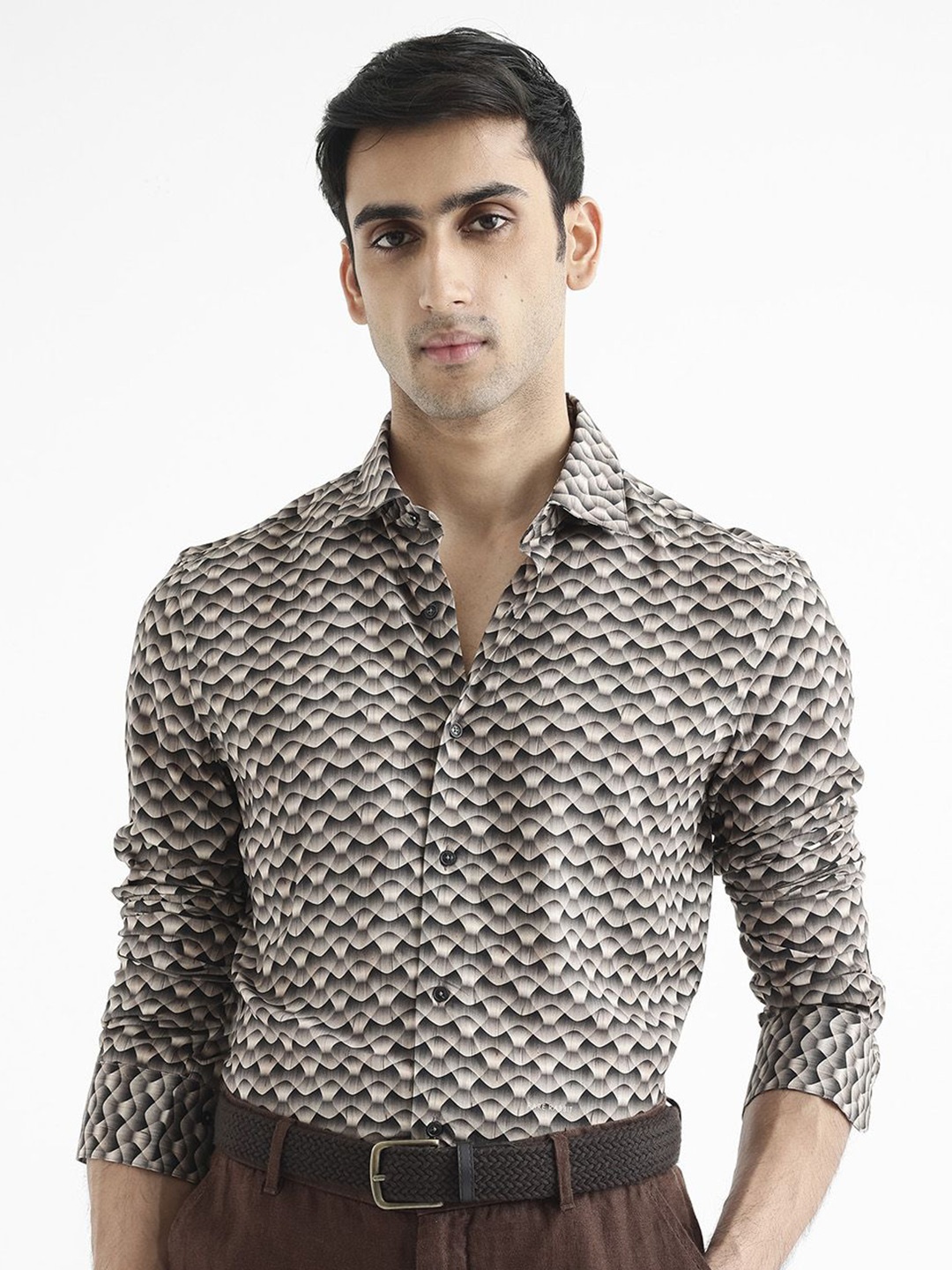 

RARE RABBIT Men Printed Monar Ls Regular Fit Opaque Shirt, Beige