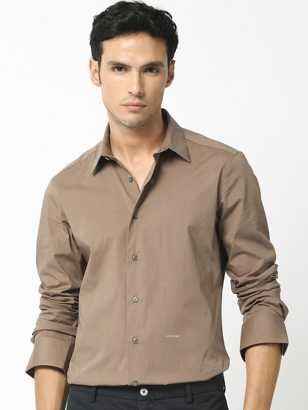 

RARE RABBIT Men Neutonss Regular Fit Classic Slim Fit Plain Stretch Shirt, Brown