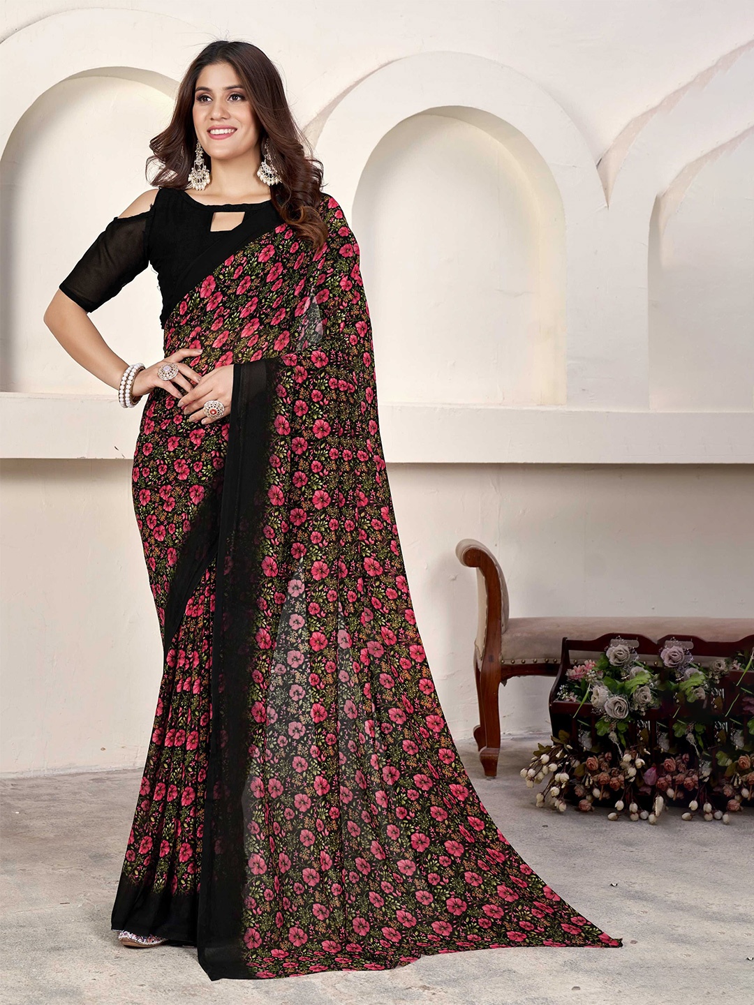 

Mitera Floral Saree, Black