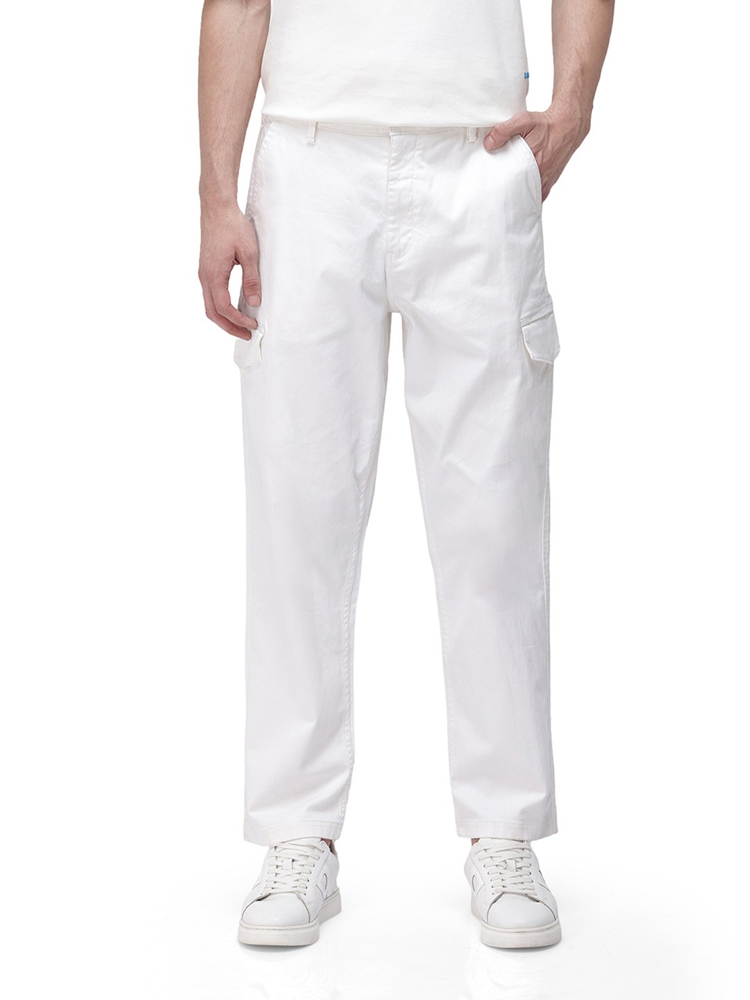 

RARE RABBIT Men Zipo Regular Fit Cargos Trousers, White