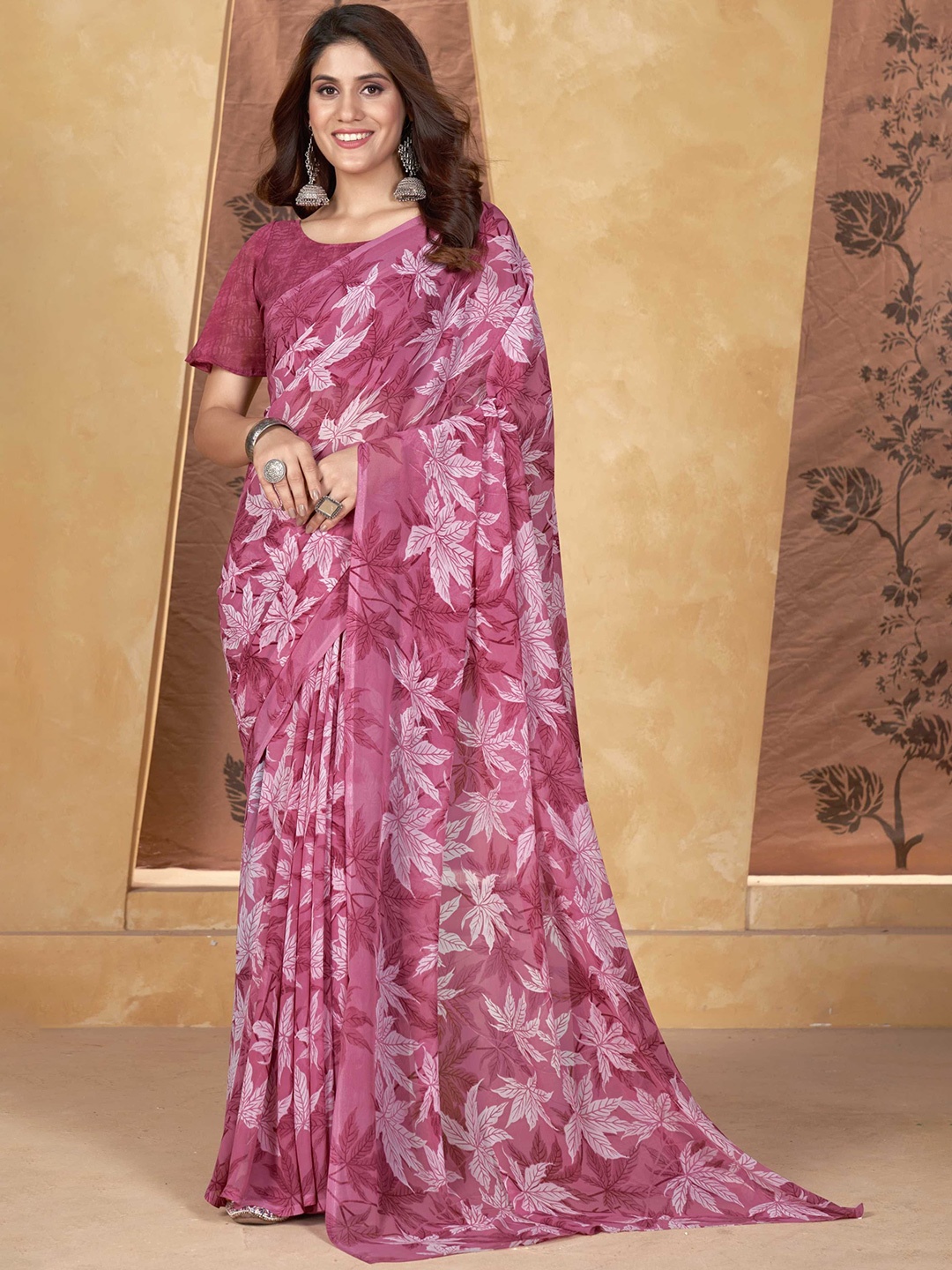 

Mitera Floral Saree With Blouse Piece, Pink