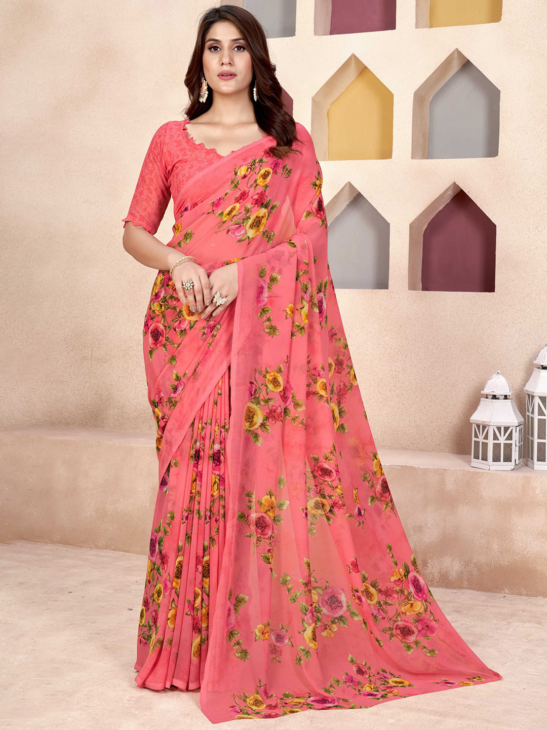 

Mitera Floral Printed Saree, Peach