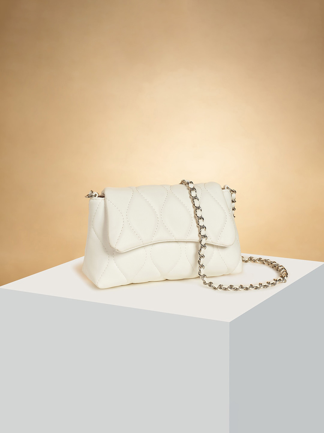 

Forever Glam by Pantaloons PU Structured Handheld Bag, White