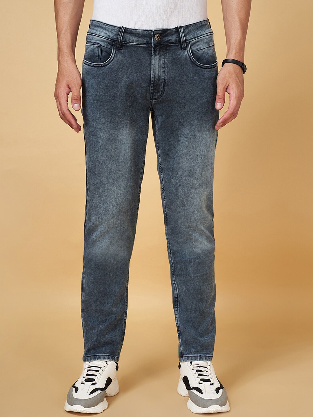 

SF JEANS by Pantaloons Men Slim Fit Light Fade Jeans, Grey