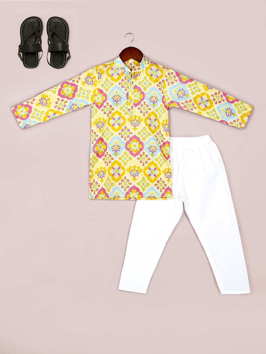 

Naughty Ninos Boys Ethnic Motifs Printed Regular Pure Cotton Kurta with Pyjamas, Yellow