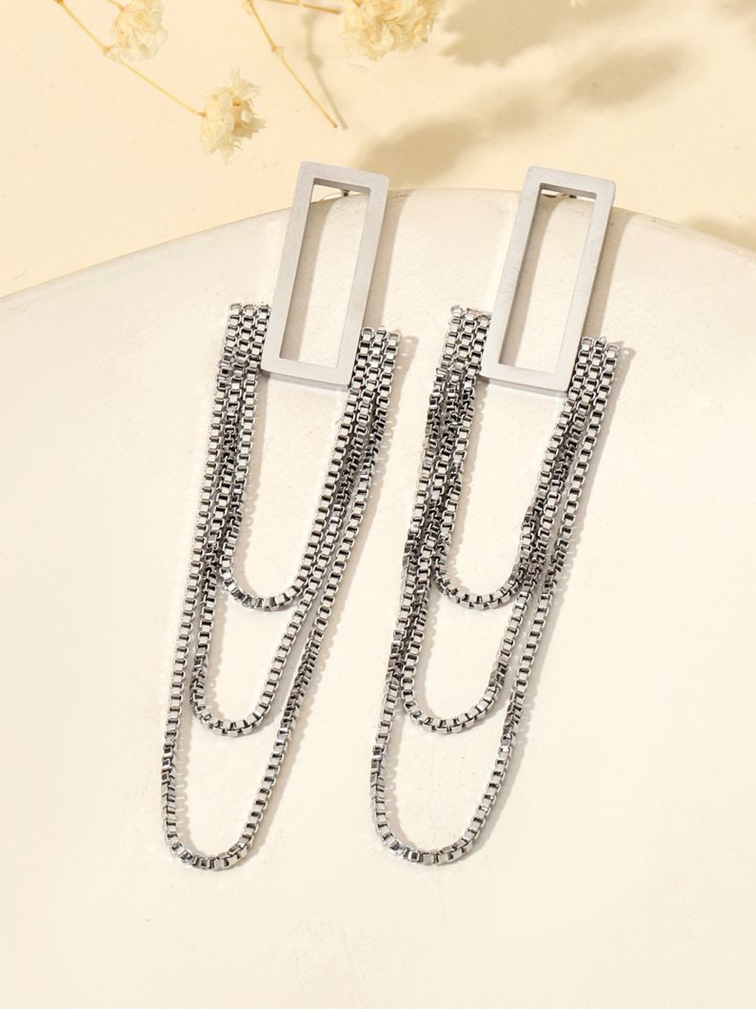 

SALTY Women & Girls Contemporary Hoop Earrings, Silver