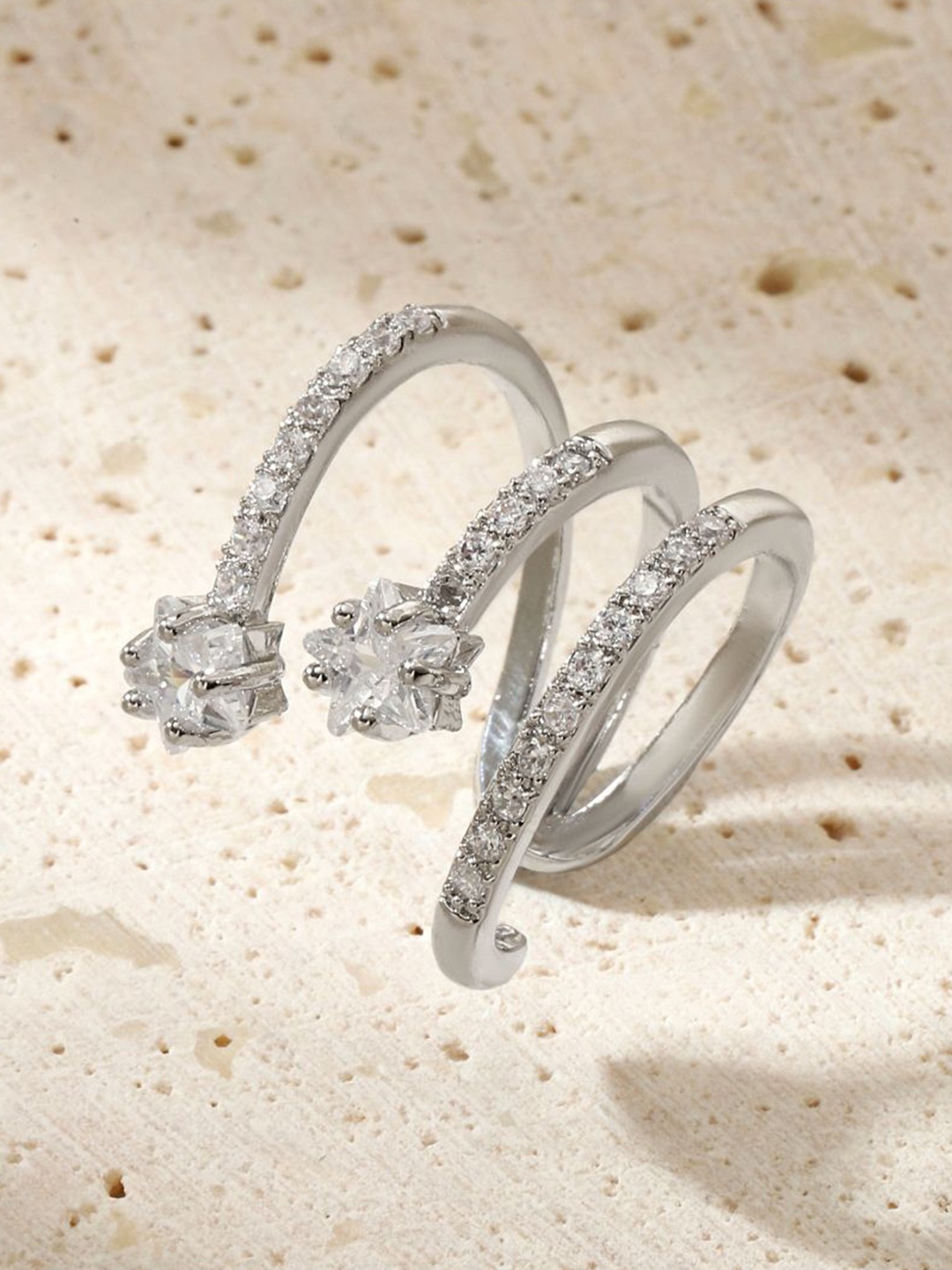 

SALTY Contemporary Studs Earrings, Silver