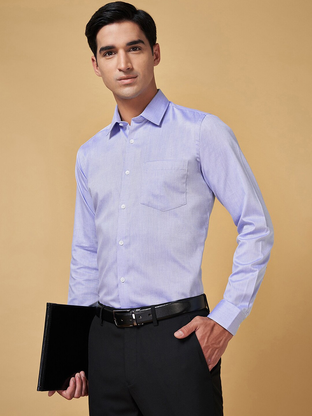 

BYFORD by Pantaloons Men Slim Fit Opaque Cotton Formal Shirt, Blue
