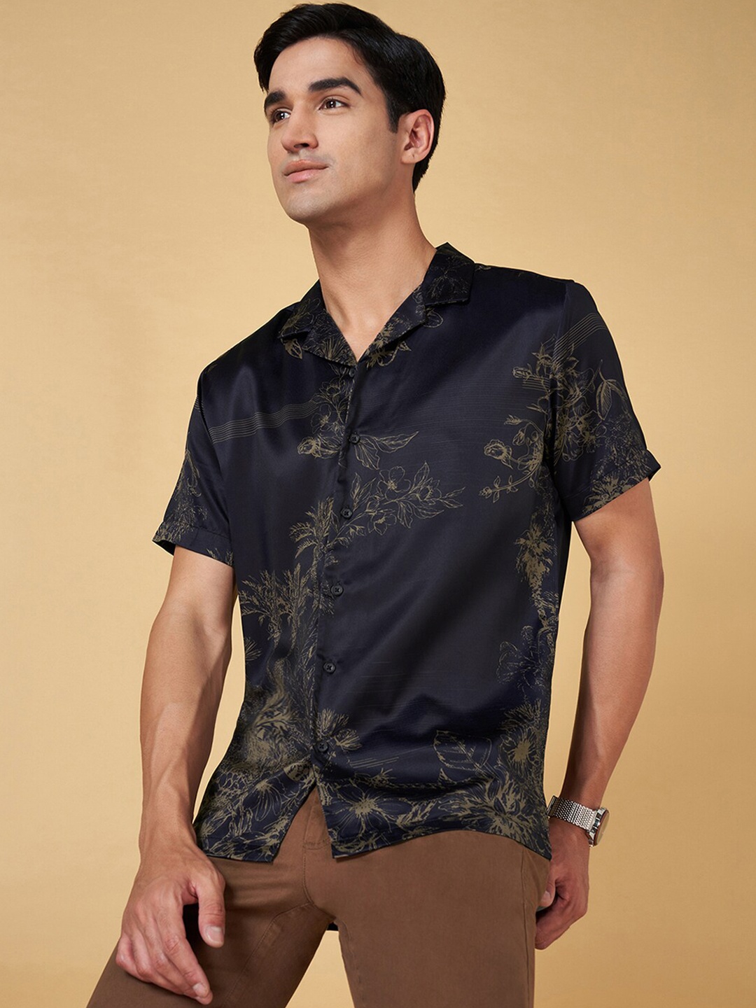 

BYFORD by Pantaloons Men Floral Opaque Printed Party Shirt, Black