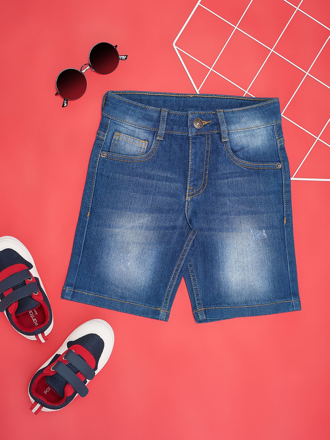 

Pantaloons Junior Boys Washed Mid-Rise Light Fade Denim Shorts, Blue