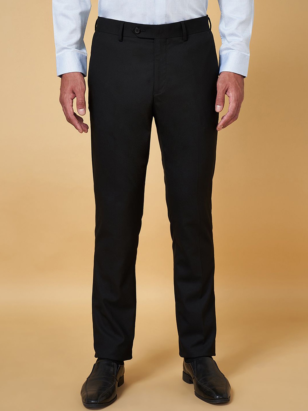 

BYFORD by Pantaloons Men Slim Fit Trousers, Black